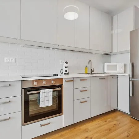 Lam Pop Up - Ac - View - Free Parking Pozsony